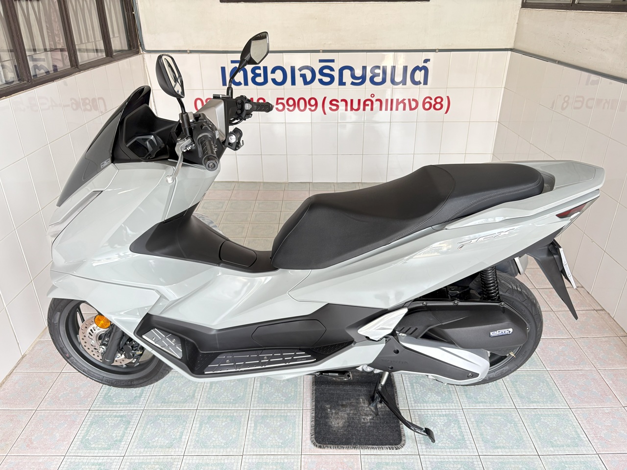 Honda PCX160 ABS เทา-ดำ2 (3)