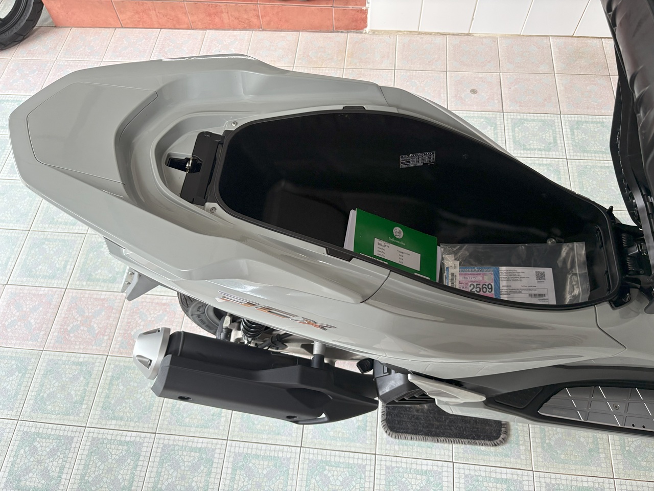 Honda PCX160 ABS เทา-ดำ2 (8)