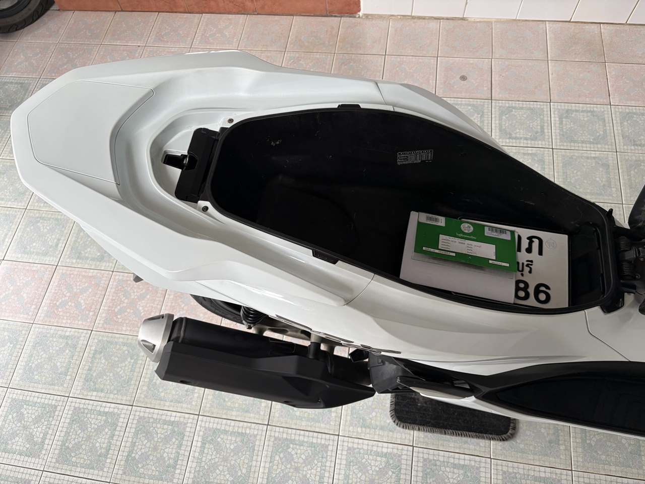 Honda PCX160 ขาว-ดำ6 (8)