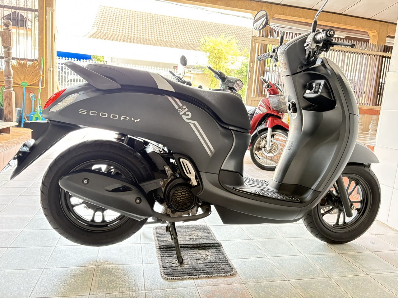 Honda Scoopy ล้อแม็ก ดำ-เทา2 (5)