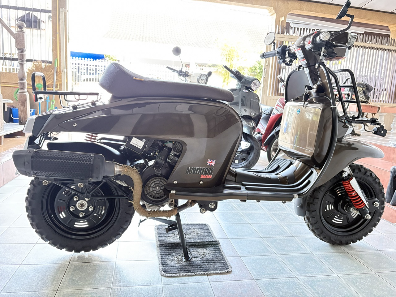 Scomadi Technica200i น้ำตาล8 (5)