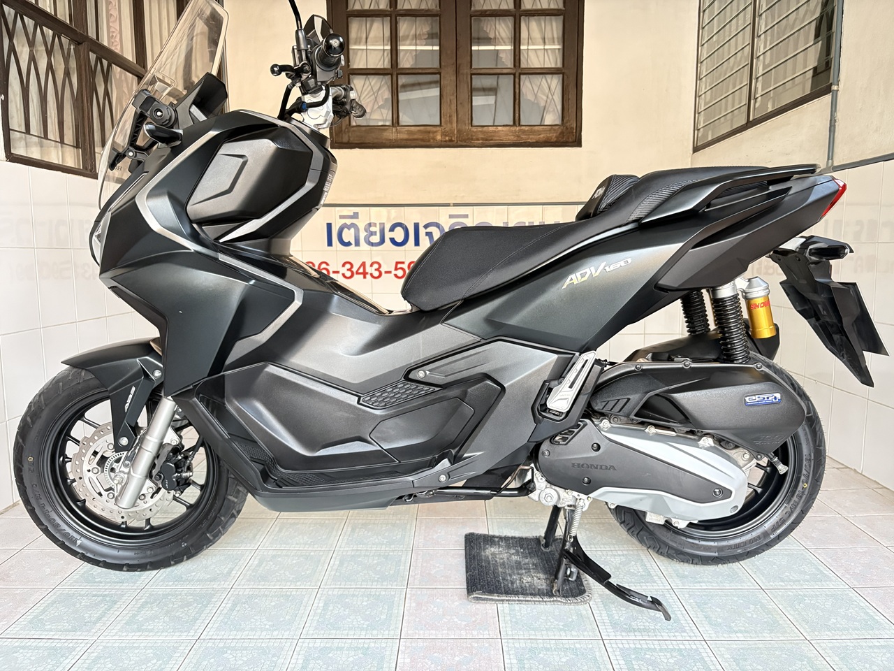 Honda ADV160 ดำ2 (3)