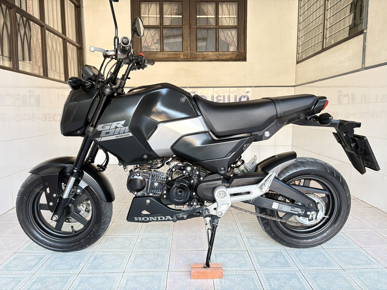 Honda GROM ABS ดำ-เทา3 (3)