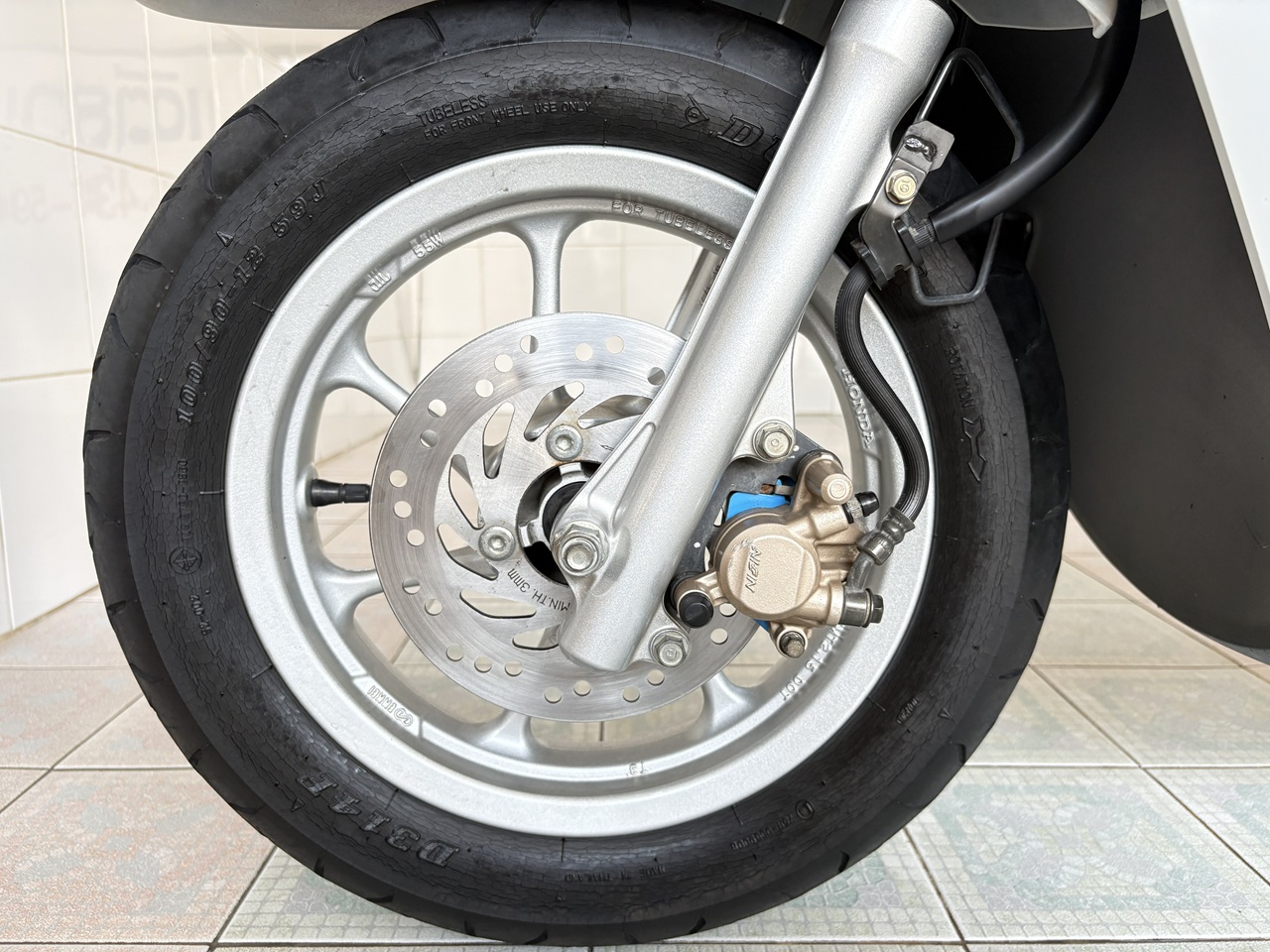 Honda Scoopy-i ล้อแม็ก ขาว-แดง (5)