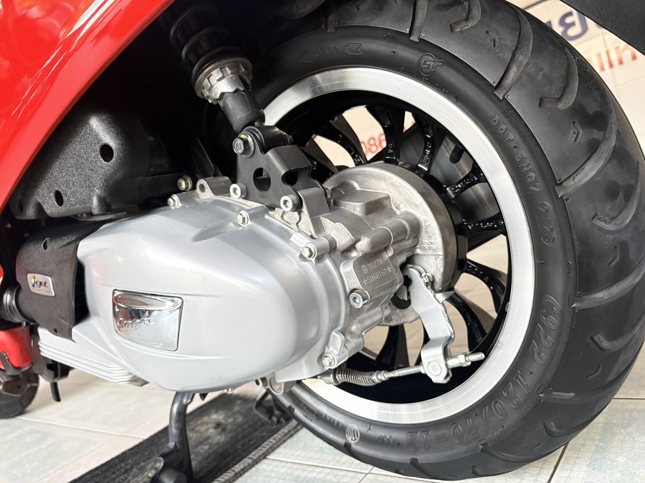 Vespa Sprint125 ABS แดง (6)