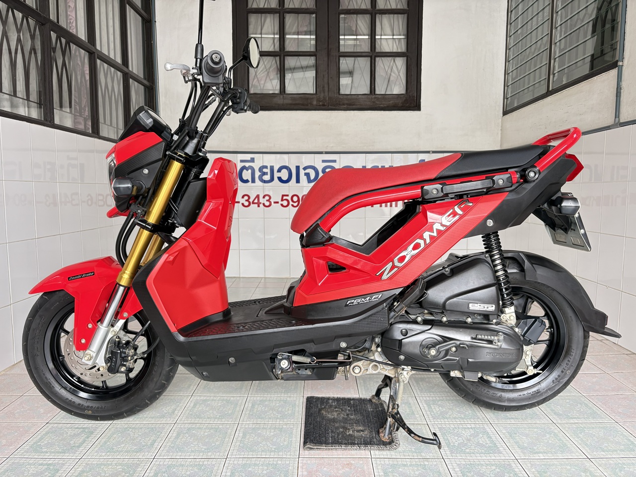 Honda Zoomer-x แดง-ดำ2 (3)