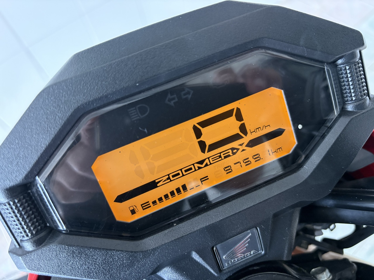 Honda Zoomer-x แดง-ดำ2 (4)