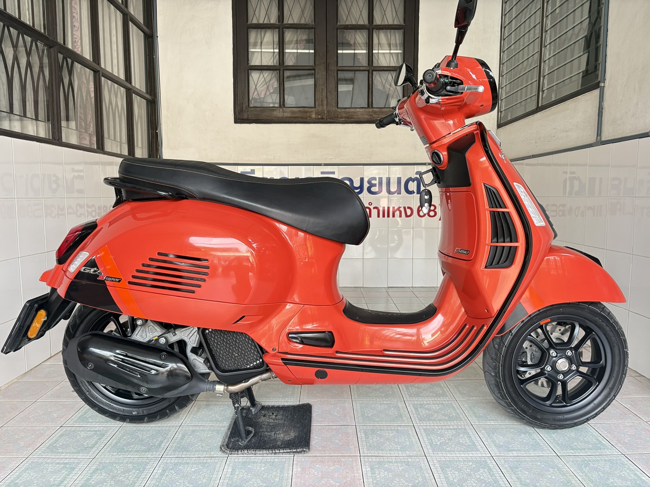 Vespa GTS150 ABS วิ่ง 8000 โล ปี68 - Image 3