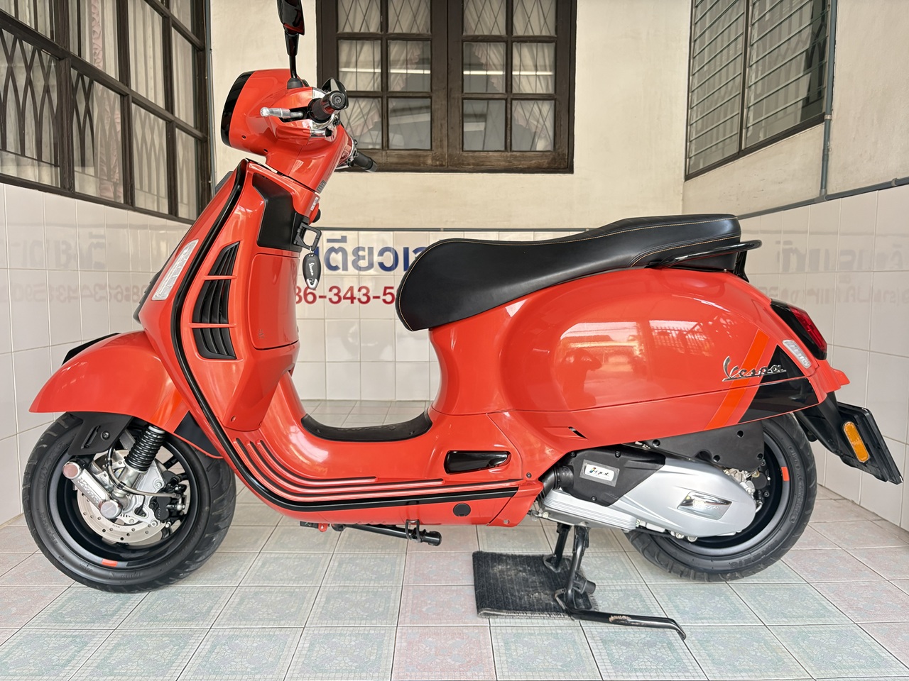 Vespa GTS150 ABS วิ่ง 8000 โล ปี68 - Image 4