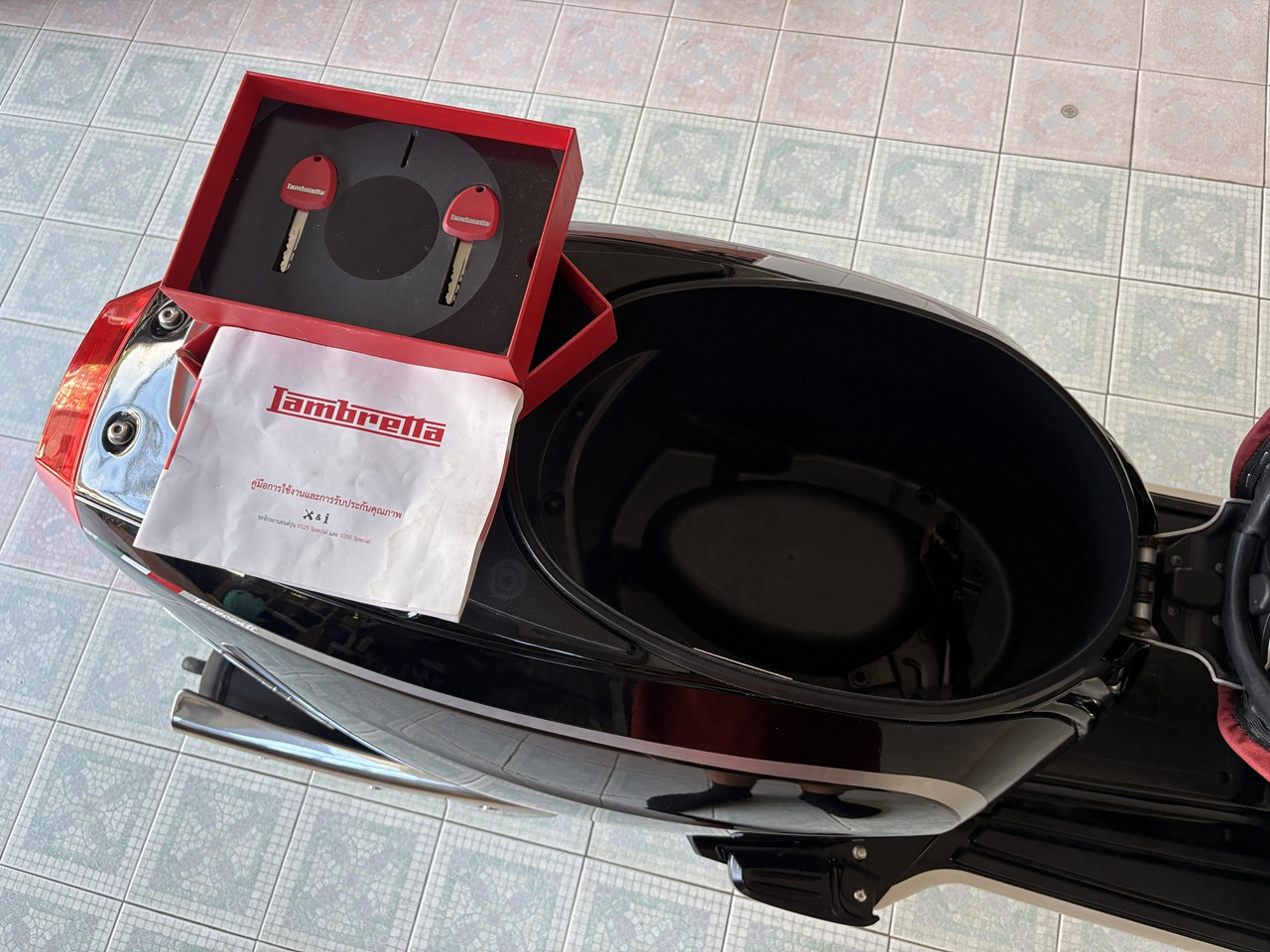 Lambretta V200 ดำ5 (8)