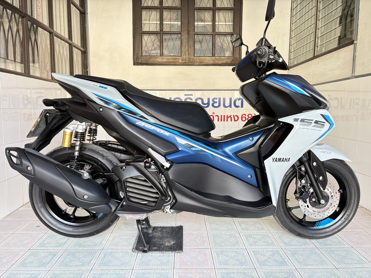 Yamaha Aerox ABS Connected เทา-น้ำเงิน3 (2)