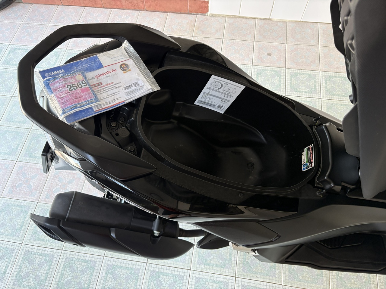 Yamaha N-Max Connected ดำ (8)