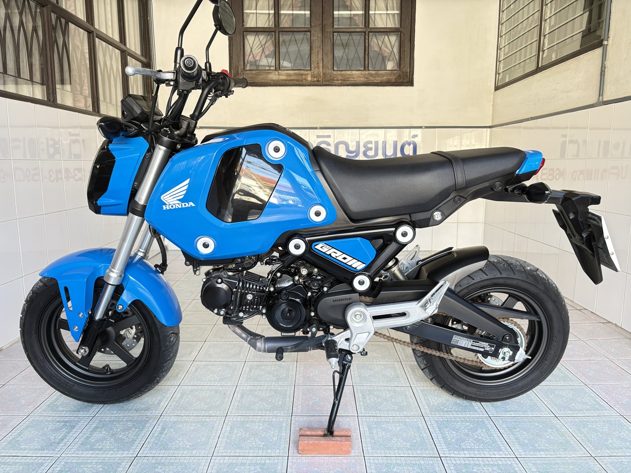 Honda GROM น้ำเงิน-ดำ (3)