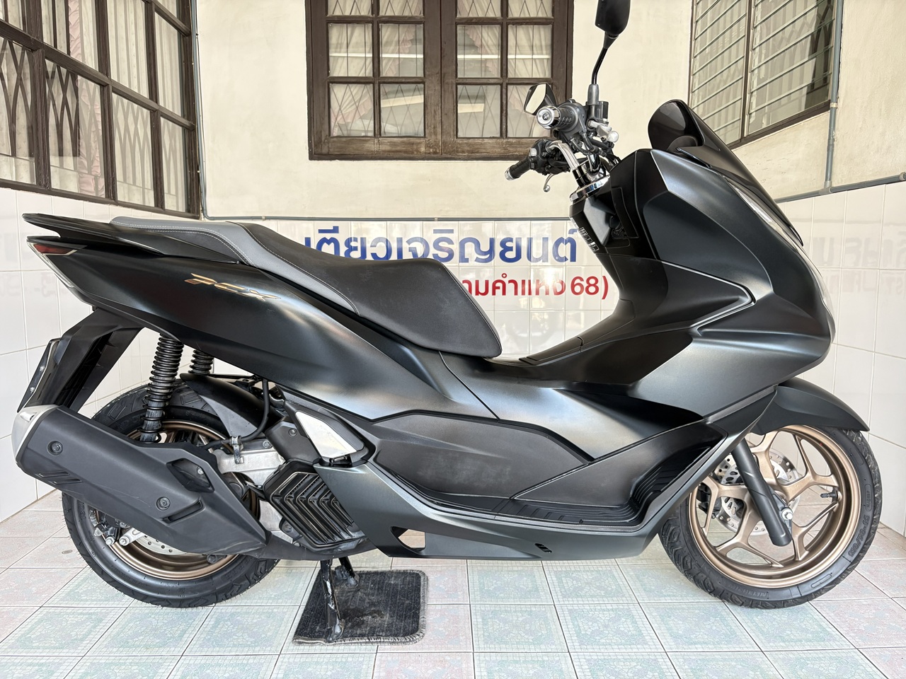 Honda PCX160 ABS ดำ (2)