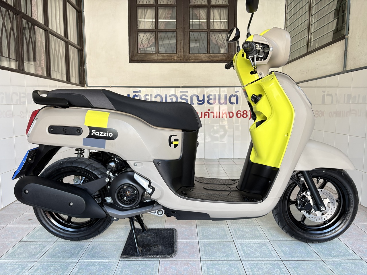 Yamaha Fazzio Keyless น้ำตาล-เหลือง2 (2)