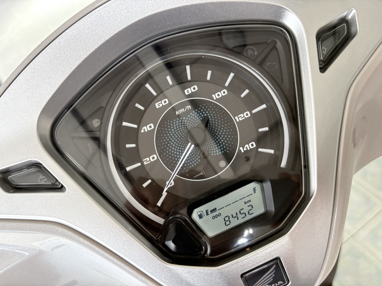 Honda Lead125 วิ่ง 8000 โล ปี68 - Image 5