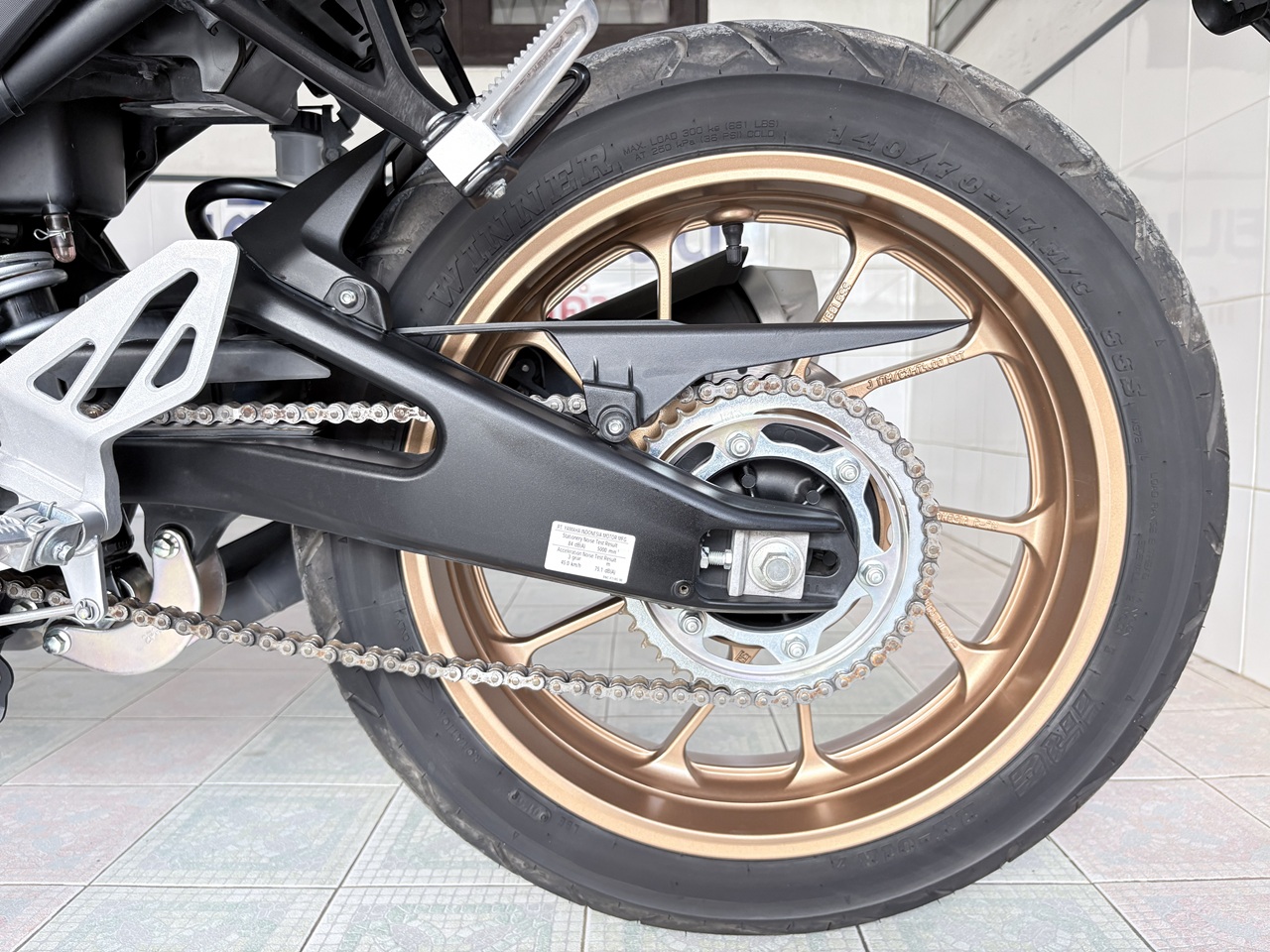 Yamaha R15 วิ่ง 2000 โล ปี69 - Image 8